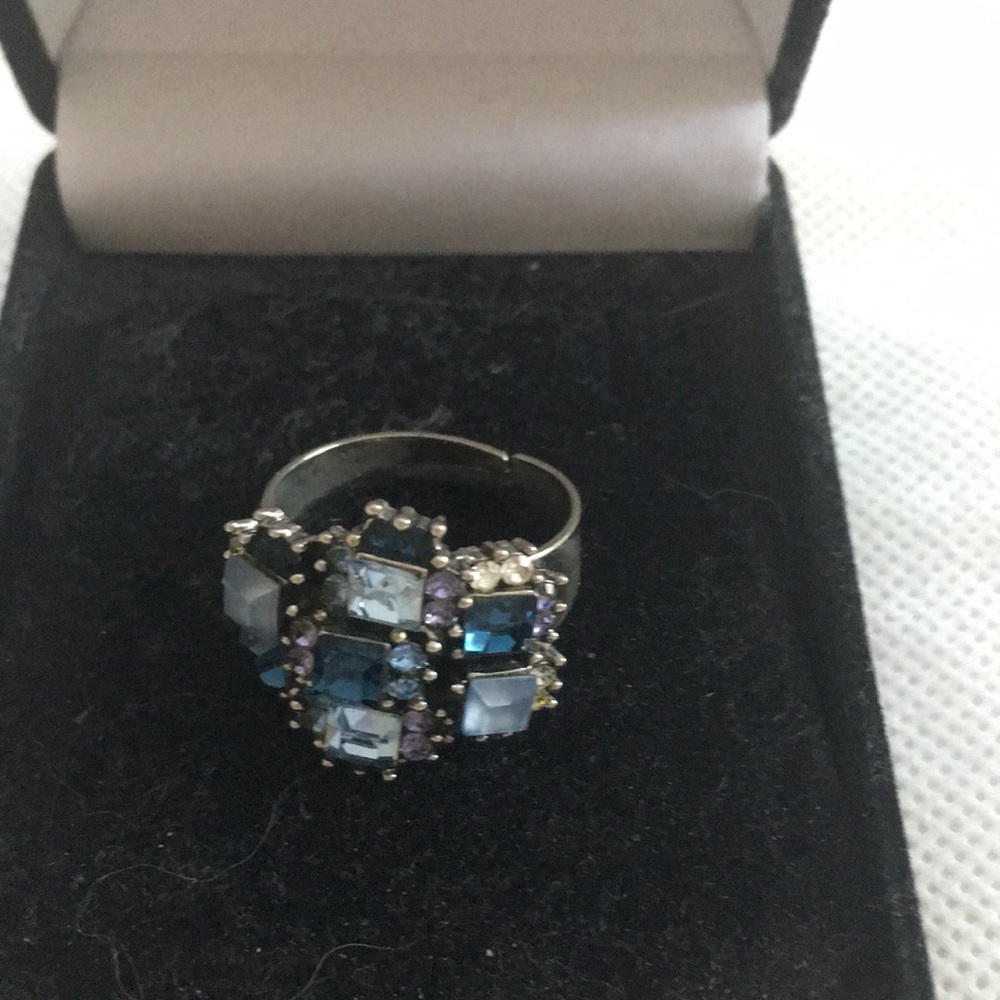 Blue ring - Picture 1 of 3